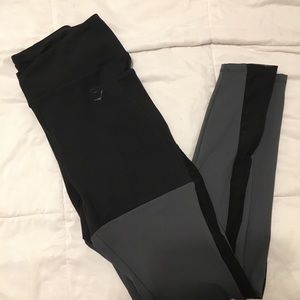 Nikki Blackketter gymshark V2 leggings
